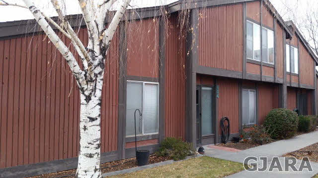1155 Lakeside Drive Property Photo 1