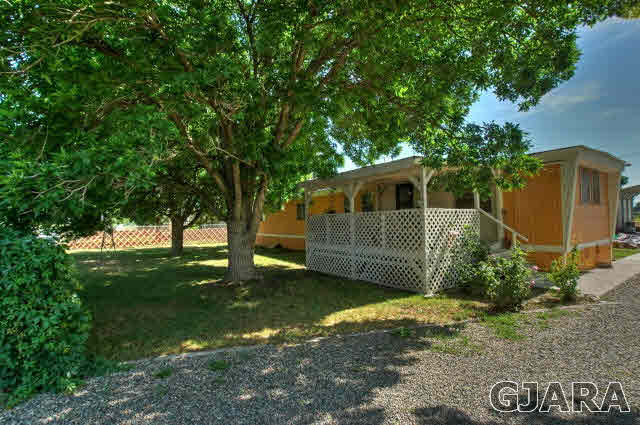 1158 E Paradise Way Property Photo 1