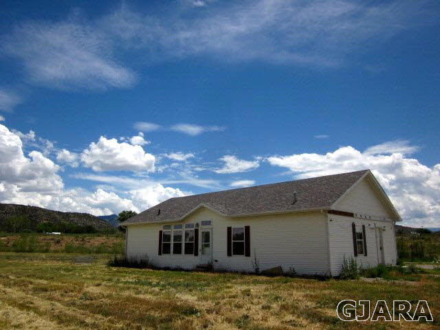 4575 W Road Property Photo 1