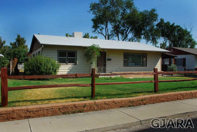 2512 Texas Avenue Property Photo 1
