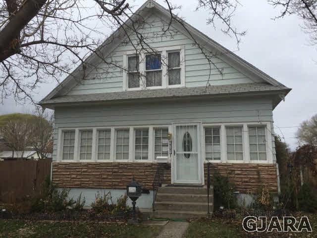 313 5th Street Property Photo 1