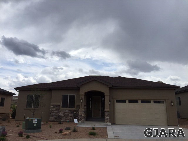 2293 Red Vista Court Property Photo 1
