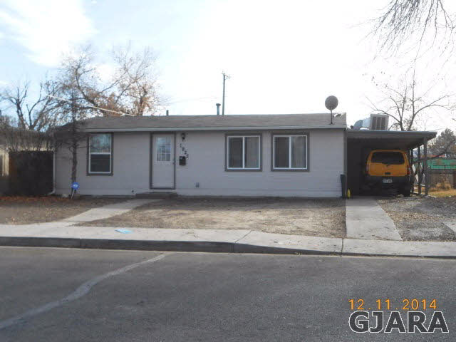 1925 Bunting Avenue Property Photo 1