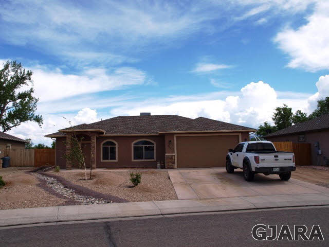 2865 Basil Place Property Photo 1
