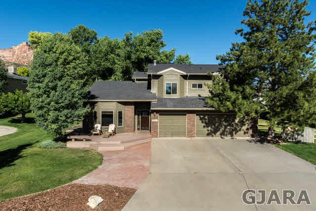 531 1/2 Tiara Drive Property Photo 1