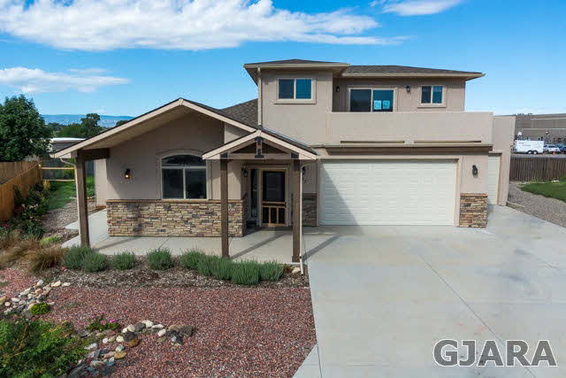 822 Cabernet Court Property Photo 1
