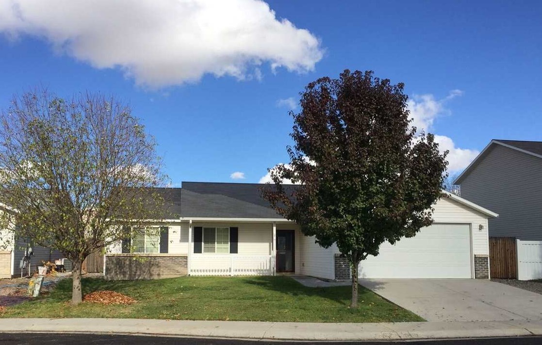 2974 Summerbrook Drive Property Photo 1