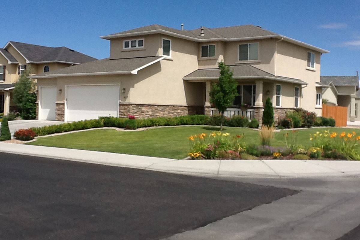 997 Moores Diamond Drive Property Photo 1