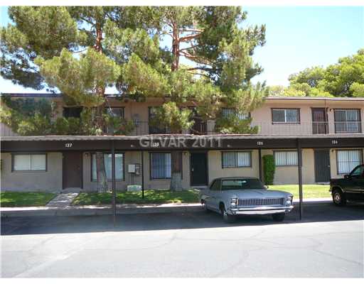595 Royal Crest 16 Property Photo 1