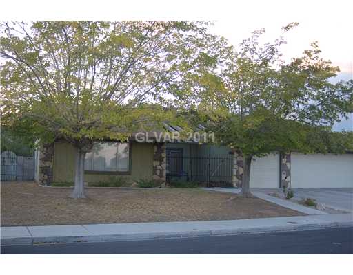 1912 Verdinal Drive Property Photo 1