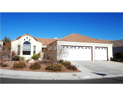 9104 Shelter Cove Court Property Photo 1