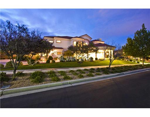 1215807 Property Photo 1