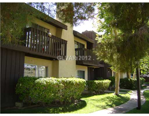 600 Willow Green Drive Property Photo 1