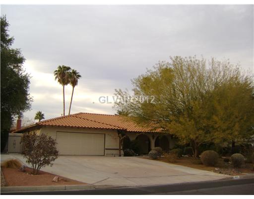 4317 Woodcrest Road Property Photo 1