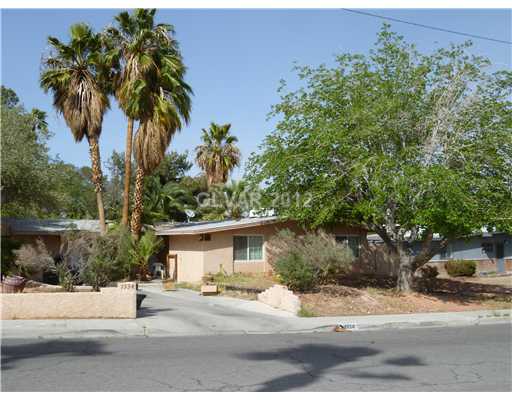 1934 Capistrano Avenue Property Photo 1