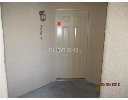 5072 South Rainbow Bl Boulevard 207 Property Photo 1