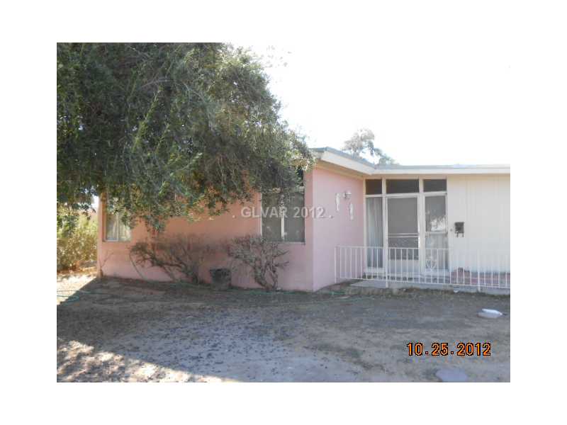 2725 Perliter Avenue Property Photo 1