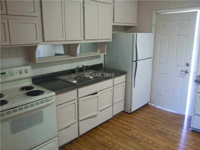 210 Gold Street 0 Property Photo 1