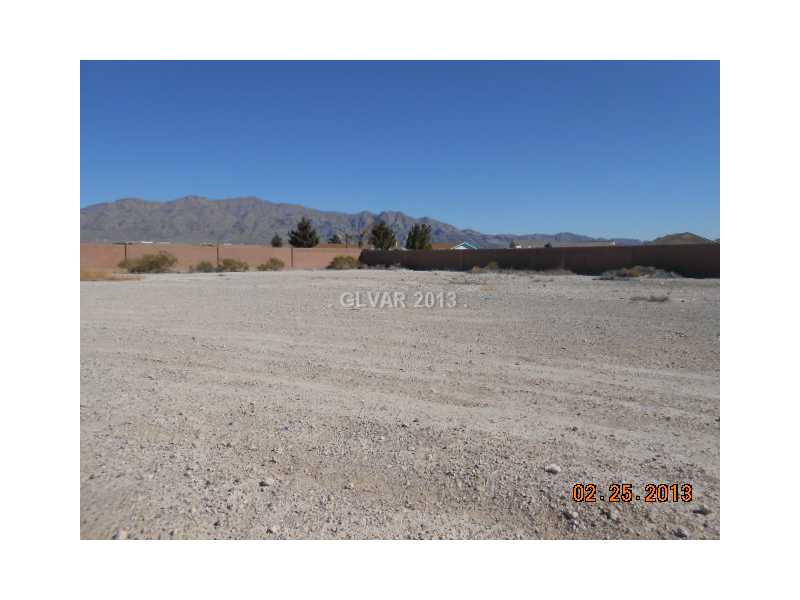 6530 Whispering Sands Drive Property Photo 1