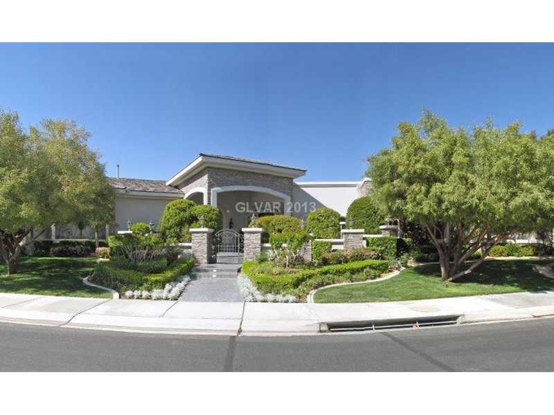 8 Mountain Cove Court Property Photo 1