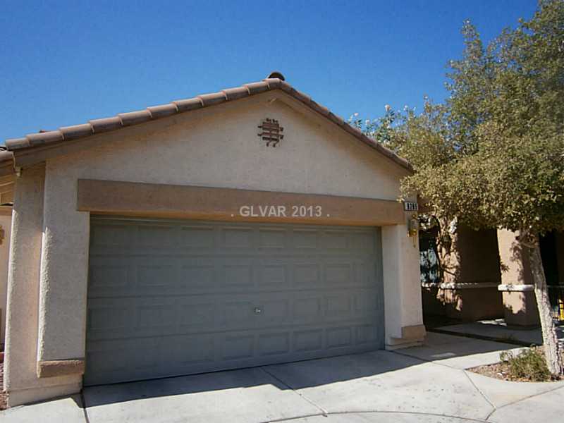 9285 Spiderlily Court Property Photo 1