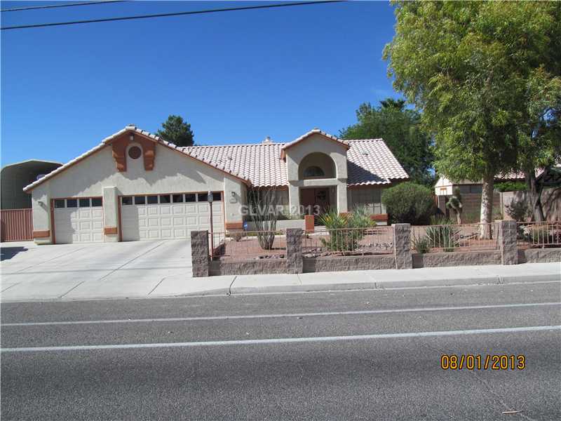 6308 West Gowan Road Property Photo 1