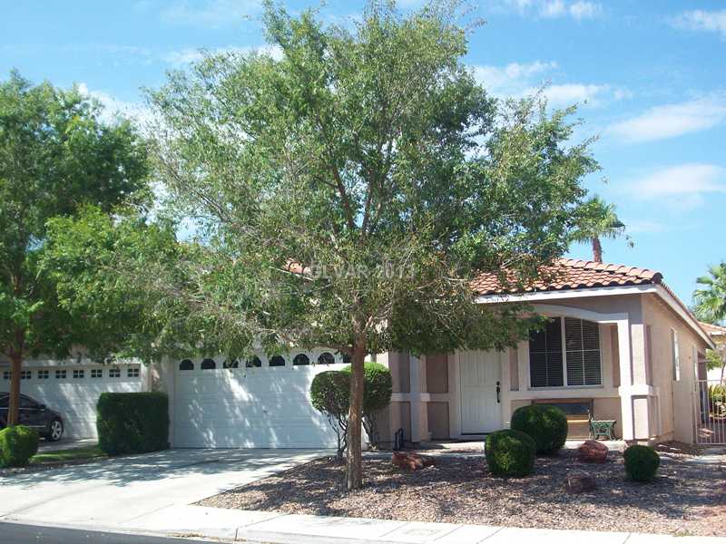 2287 Surrey Meadows Avenue Property Photo 1