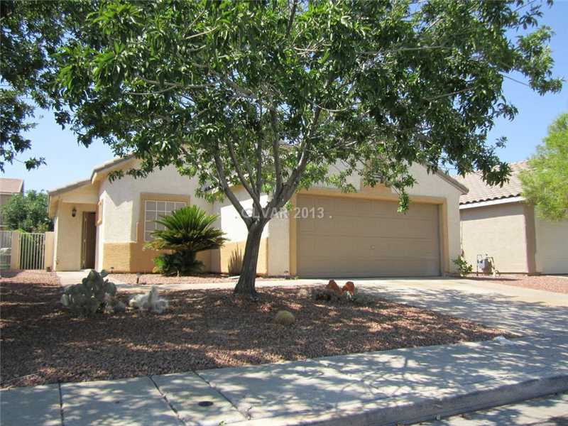 965 Cedar Pines Street Property Photo 1