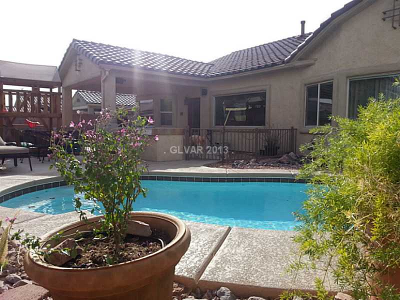 3756 Waynesvill Street Property Photo 1