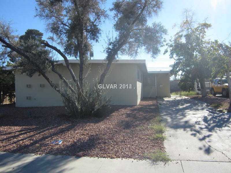 5085 Hallet Drive Property Photo 1