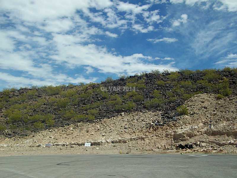 1136 Jessie Road Property Photo 1