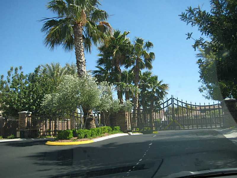 7228 Dusty Cloud Street Property Photo 1