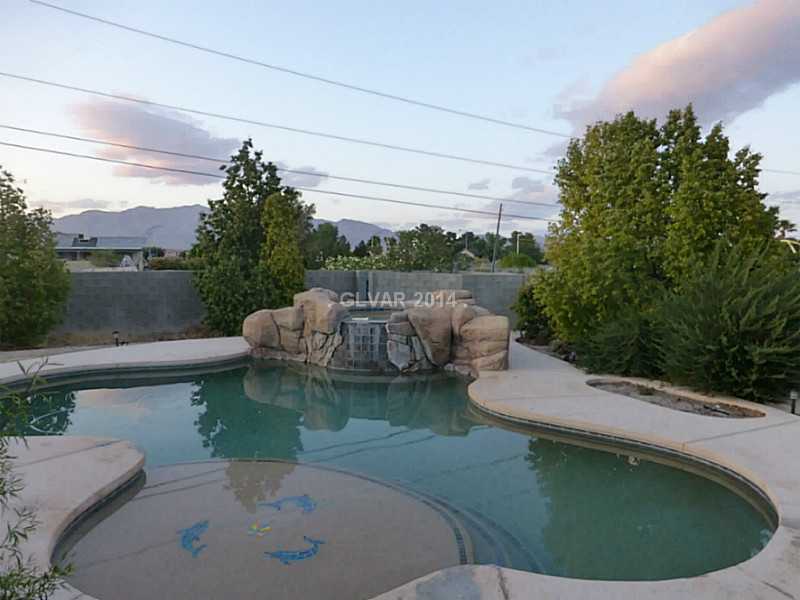 5120 Pandana Property Photo 1