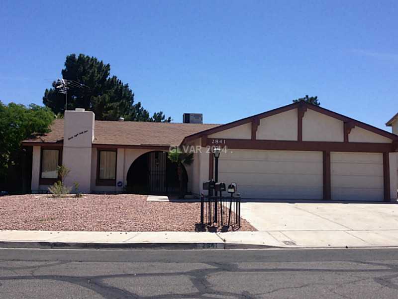 2841 Amour Lane Property Photo 1