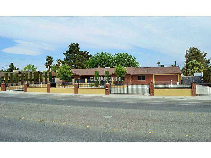6160 West Gowan Road Property Photo 1