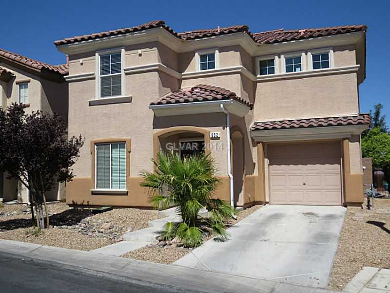 652 Magrath Street Property Photo 1
