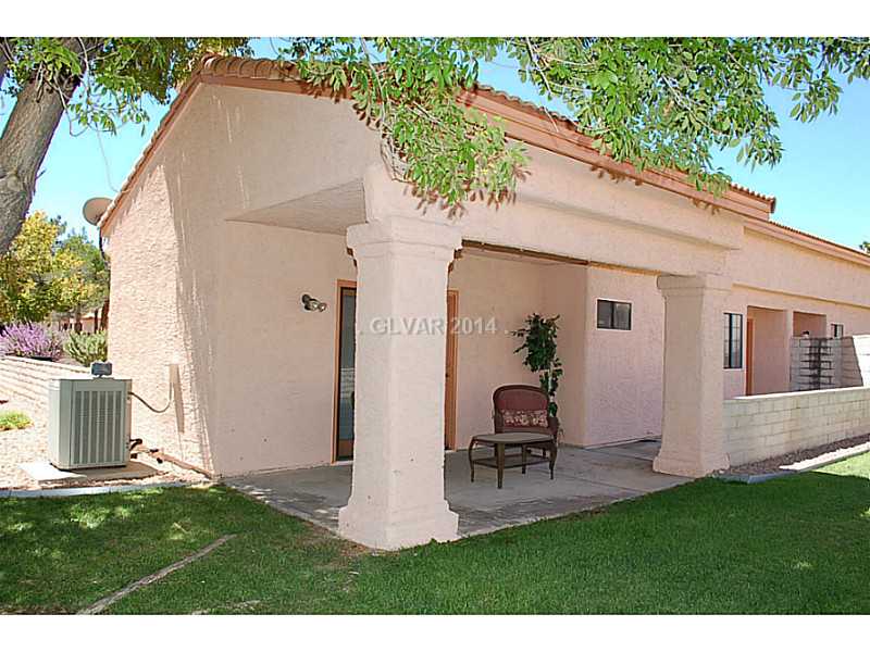 560 Cervantes Drive Property Photo 1