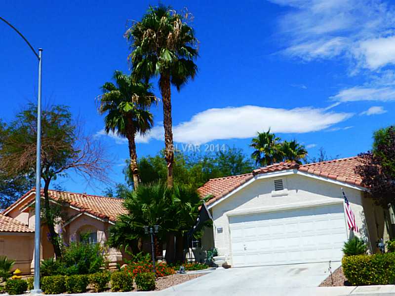 5208 Still Breeze Avenue Property Photo 1