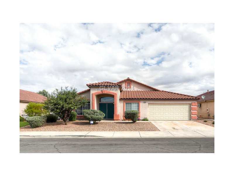 1048 Featherwood Avenue Property Photo 1