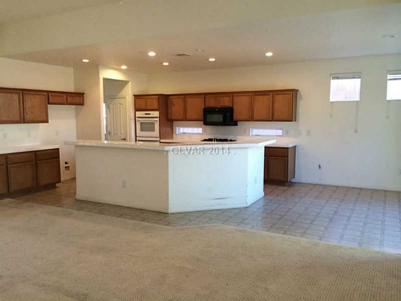 11520 Cannon Falls Avenue Property Photo 1