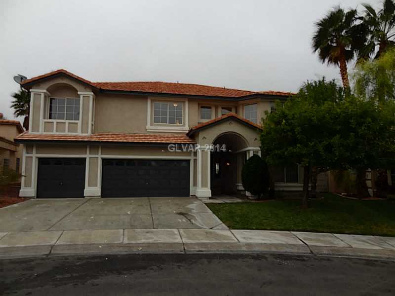 8632 Castle Hill Avenue Property Photo 1