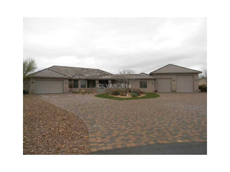 1600 West Chowchilla Circle Property Photo 1