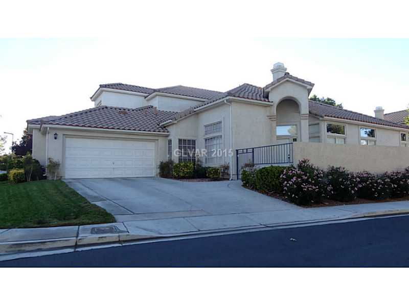 925 Pro Players Drive Property Photo 1