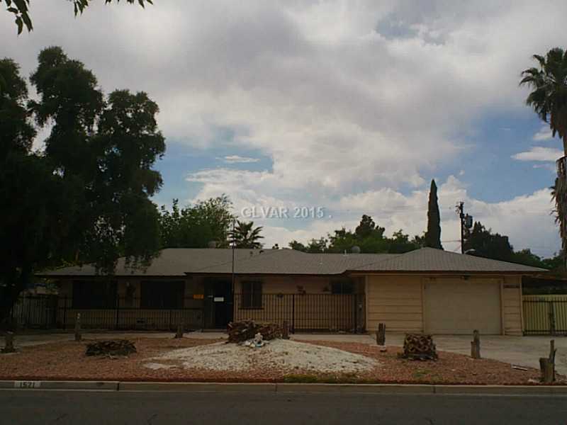 1521 Inverness Avenue Property Photo 1