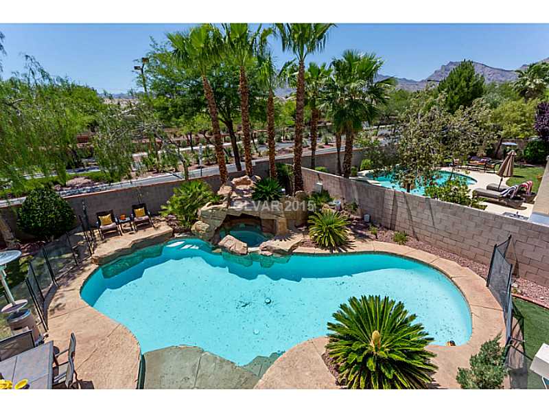 1013 Sable Mist Court Property Photo 1