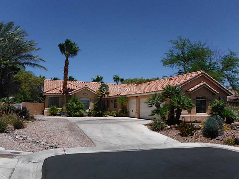 2120 Vista Famosa Court Property Photo 1