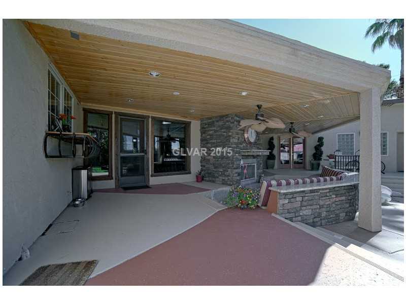1553677 Property Photo 1