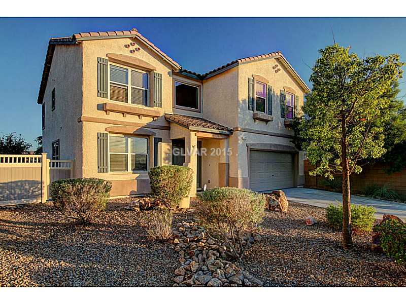 1562444 Property Photo 1