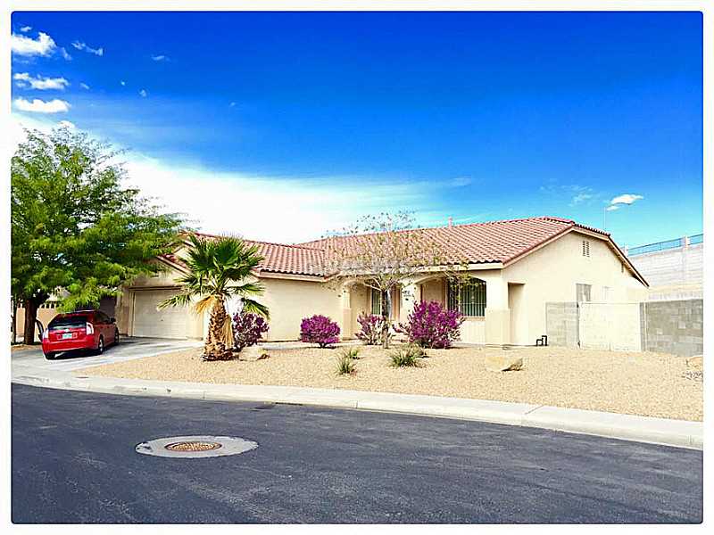 906 Azure Heights Place Property Photo 1