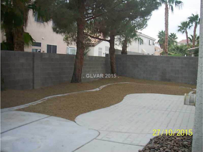 7825 Sparrowgate Avenue Property Photo 1